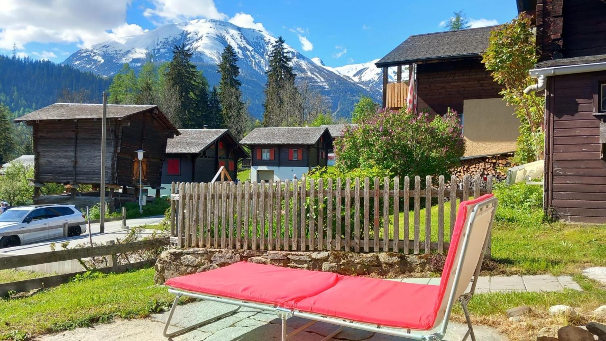 Heimeliges Walliserhaus Fiesch Ngoại thất bức ảnh